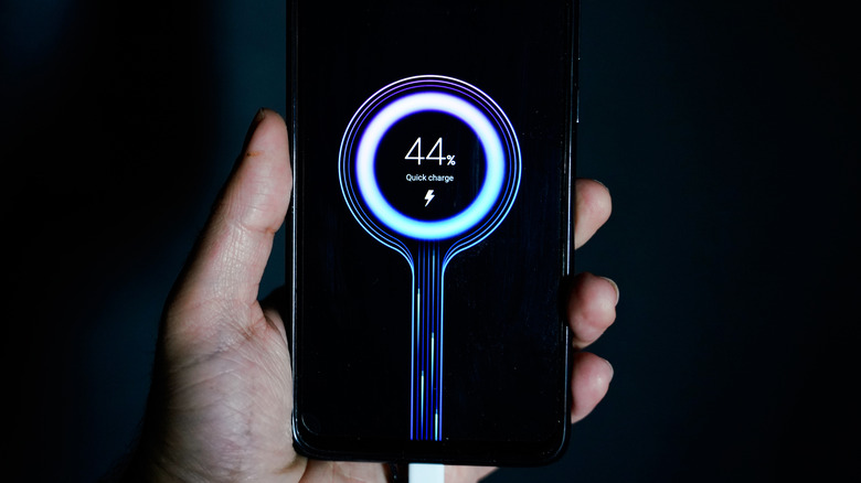Fast charging smartphone