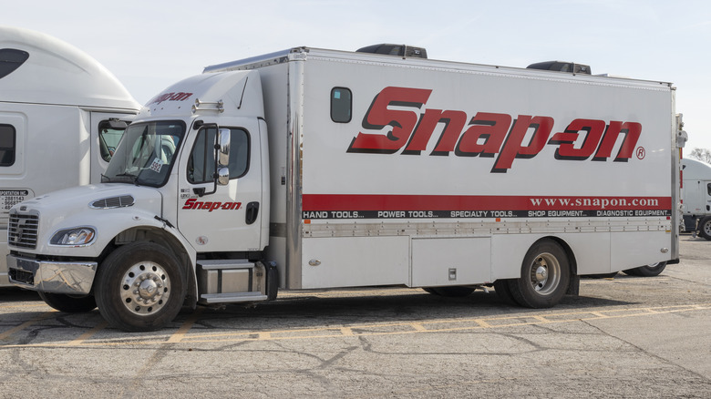 snap-on truck