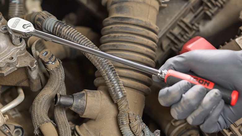 A long-handle Icon G2 ratchet