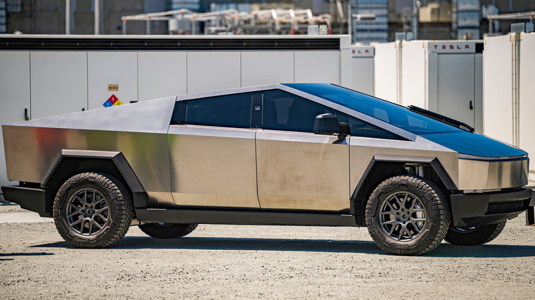 Side view of Tesla Cybertruck