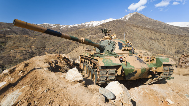 M60