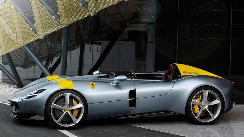 Ferrari Monza SP1 side profile