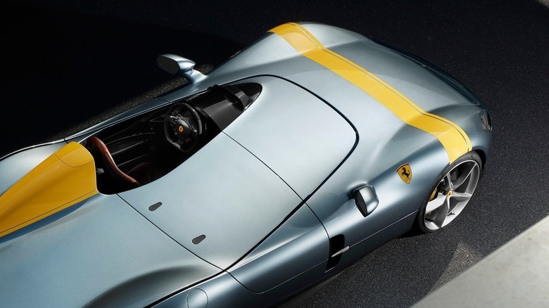 Ferrari Monza SP1 cockpit and virtual windshield