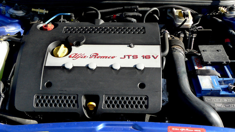 Alfa Romeo 2.0 JTS engine