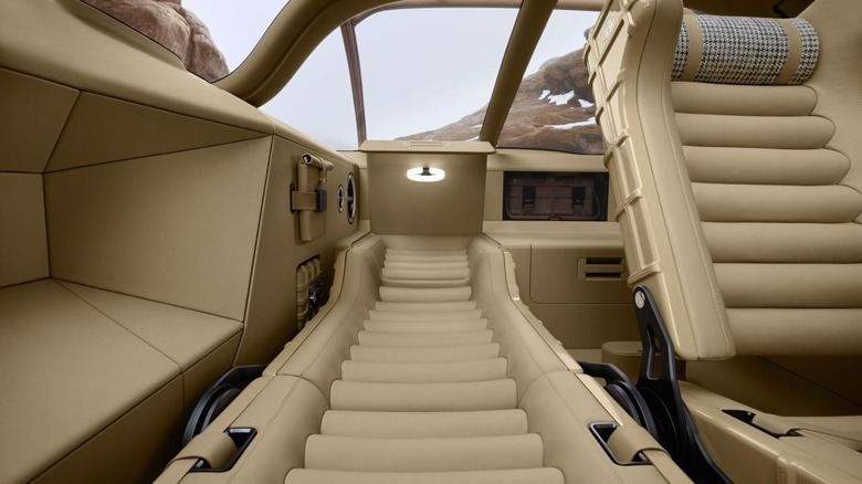 Project Maybach Off-Roader foldable seats