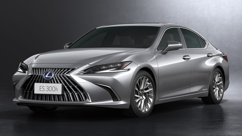 Lexus ES 300h Hybrid