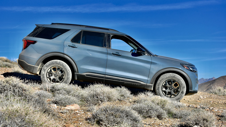 2026 Ford Explorer Tremor profile view.