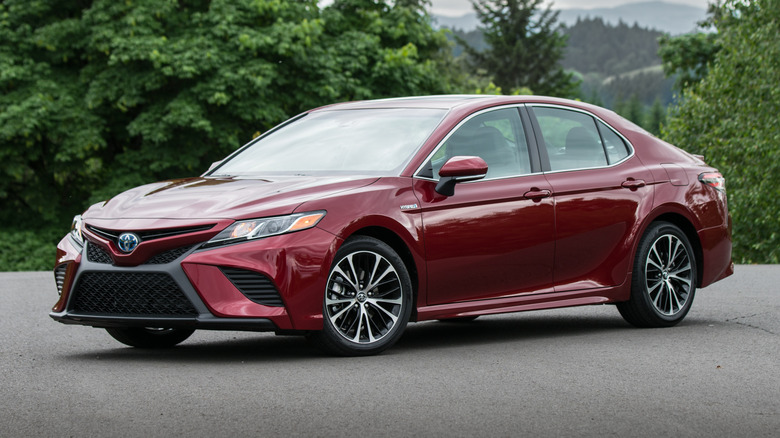Toyota Camry Hybrid seen from front 3/4 angle