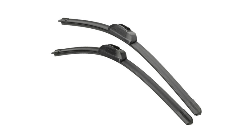 Picture showing pair of Bosch Icon windshield wipers