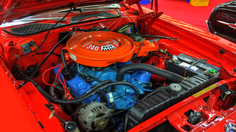 chrysler 340 V8