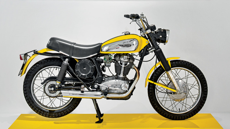 Ducati Scrambler 450 showroom display