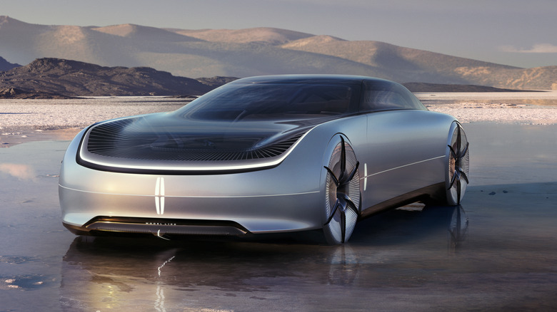 2022 Lincoln L100 Concept front view