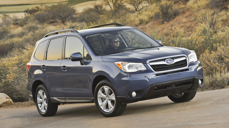 Front 3/4 shot of a 2014 Forester 2.5i