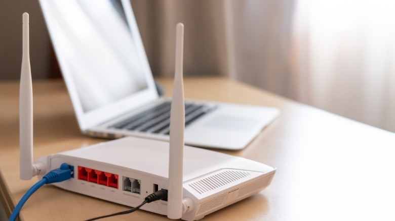 WiFi router with a laptop 