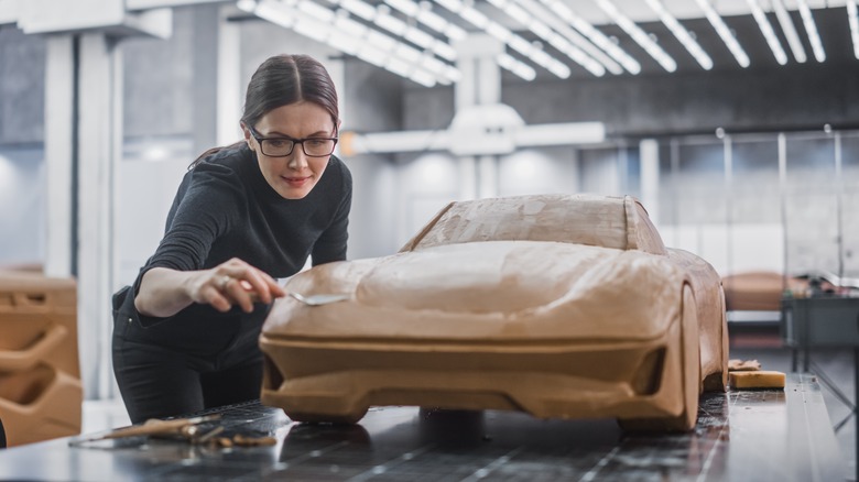 sculpting small scale clay car model