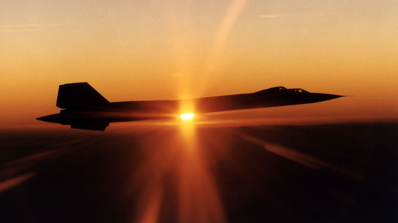 SR_71 in front of sunset