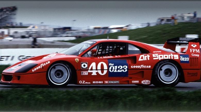 Ferrari F40 competition racing