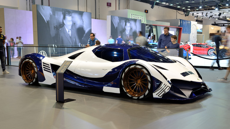 Devel Sixteen