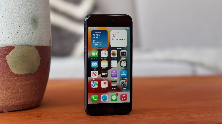 iPhone SE 2022