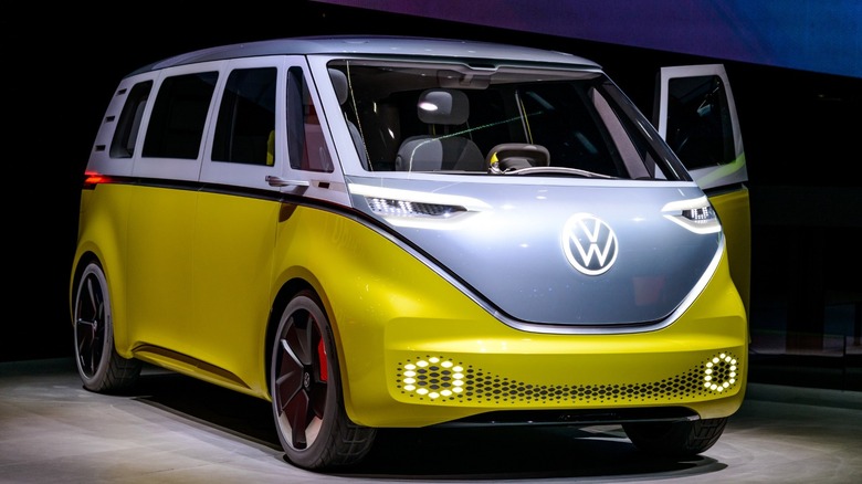 VW ID buzz front end