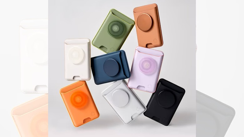 Softgoods PopWallet+ from PopSocket