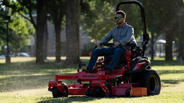 Gravely Zero-Turn Mower in use