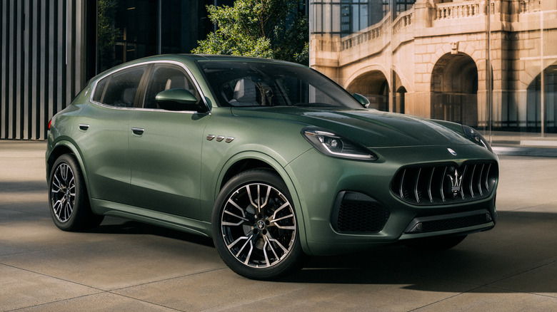 Maserati Grecale in the city