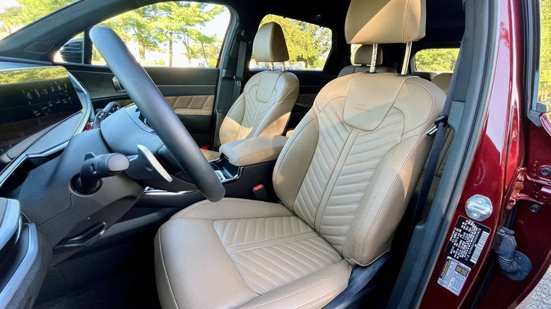 Kia Sorento front seat