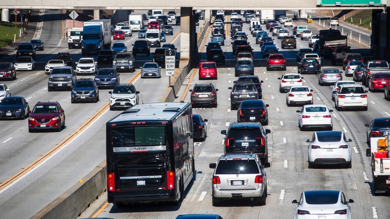 Heavy traffic on a multi-lane freeway in Los Angeles
