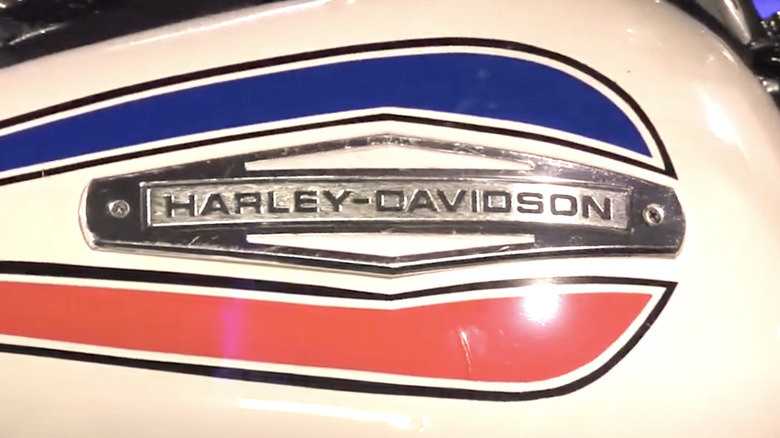 FX 1200 Super Glide logo