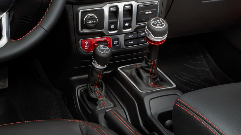 Manual shifter on 2023 Jeep Wrangler