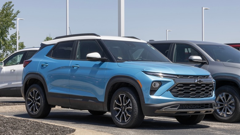 Blue 2025 Chevrolet Trailblazer parked