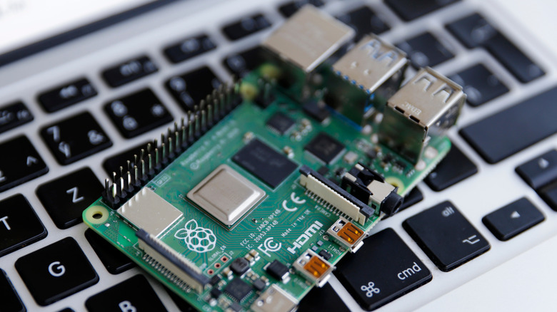 Raspberry Pi 4 on keyboard