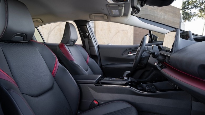 2025 Toyota Prius PHEV XSE Premium interior in Guardian Gray