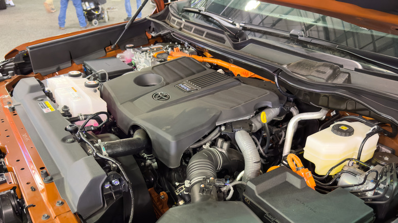 Toyota Tundra V6 engine