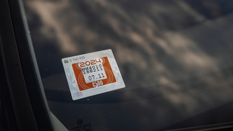 Windscreen inspection sticker