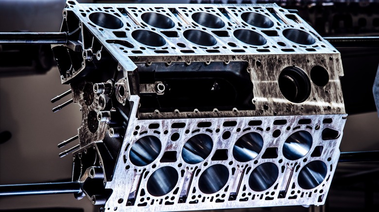 Bugatti W16 engine block
