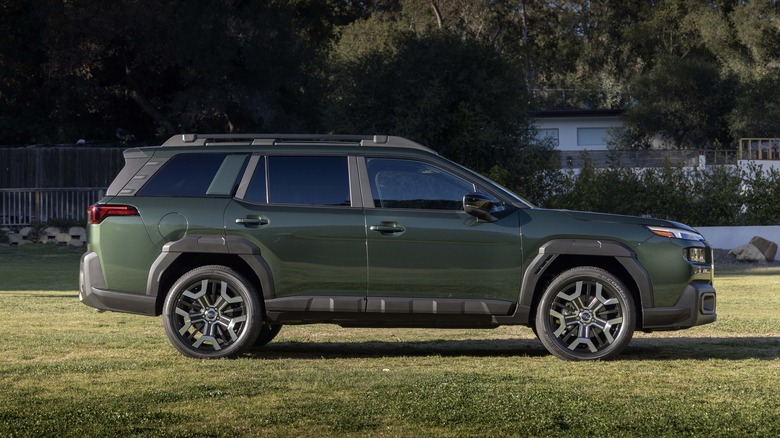 2026 Subaru Outback side profile