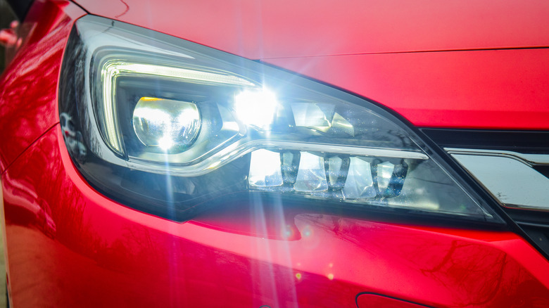 Matrix headlight lit up