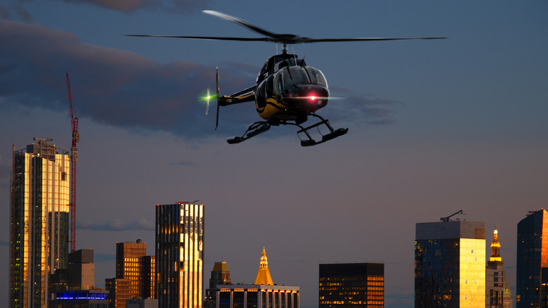 depiction of lights on a helicopter