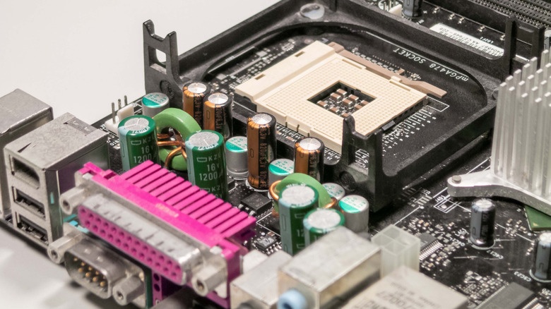 View of a VRM on an an Intel D865PERL motherboard