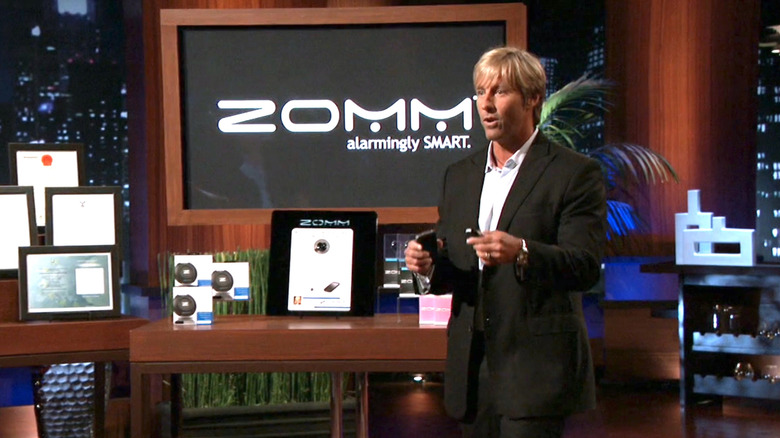 Zomm founder talking about his product on Shark Tank