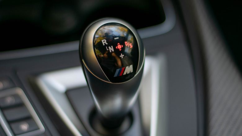 Close-up of BMW DCT shift knob