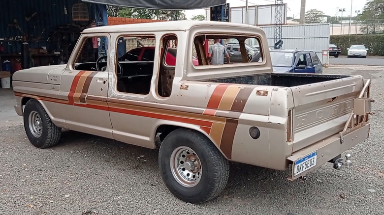 Ford F-1000 in Brazil