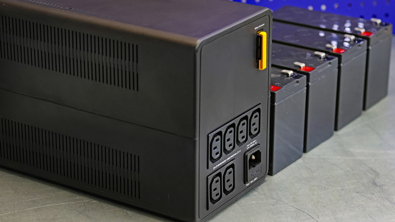 UPS devices and several batteries