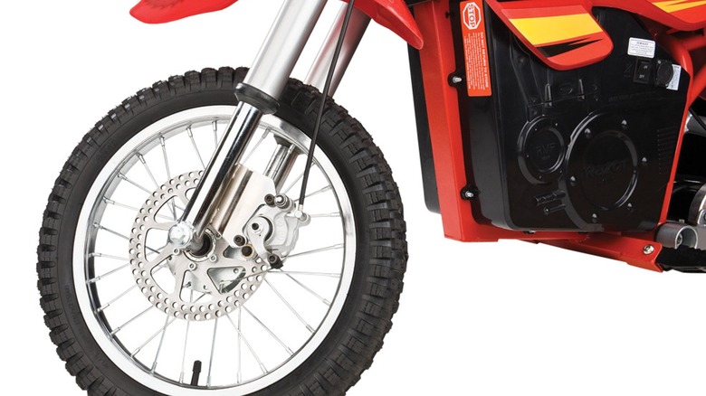 Razor MX500 tire and engine