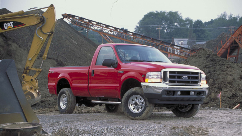 2003 Ford Super Duty on job site, front-right 3/4 view