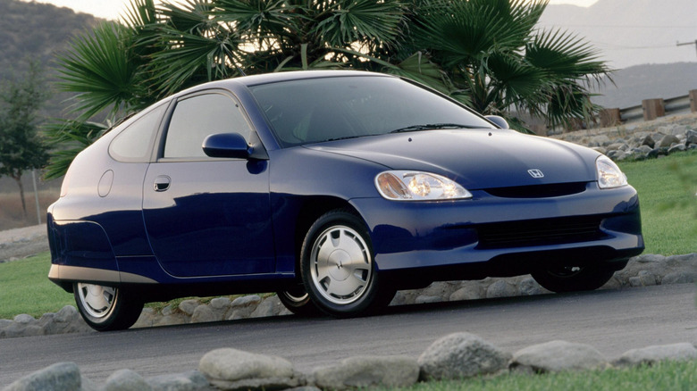 2001 Honda Insight promotional photo