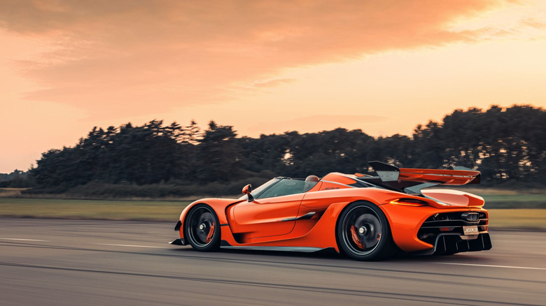 Koenigsegg Jesko Attack speeding down a runway