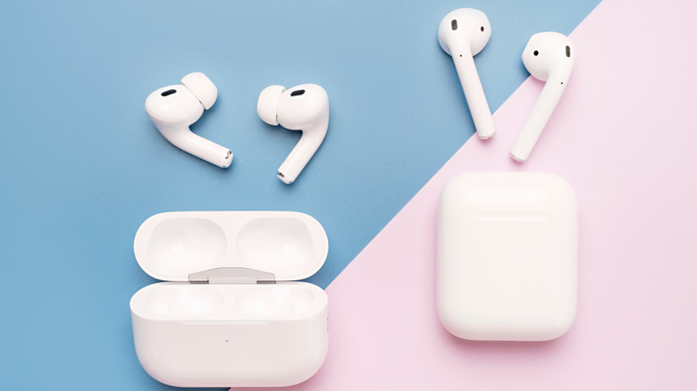 Apple AirPods are all white